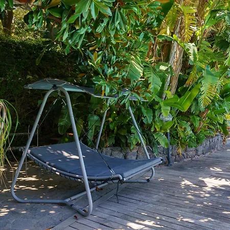 Massimo Cartaromana With Wide Pool And View On The Castle